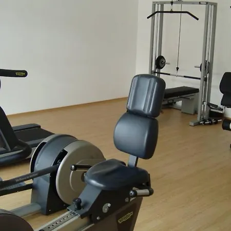 Bulgarian Apartment Sleeps 1 - 5 Βάρνα