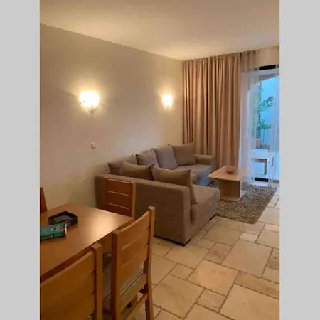 Διαμέρισμα Bulgarian Apartment Sleeps 1 - 5 *